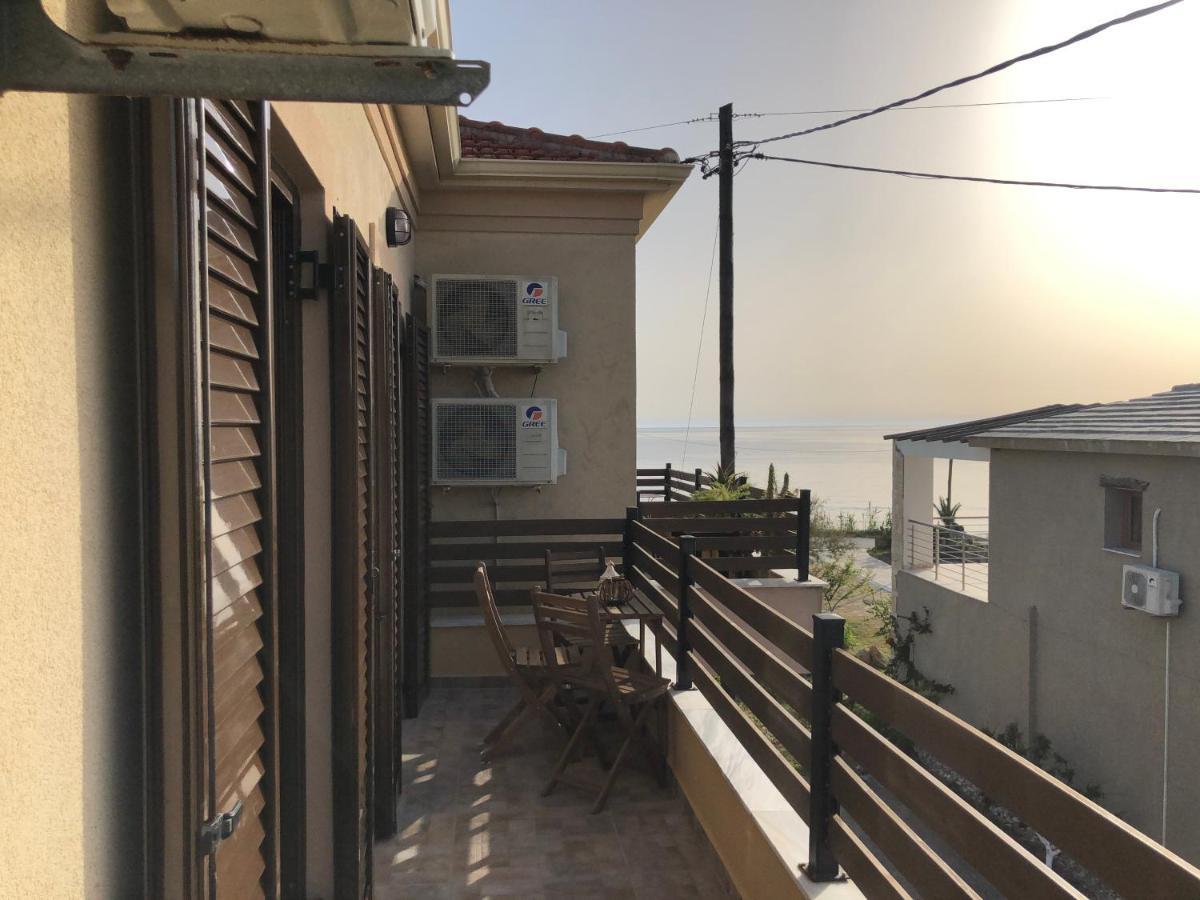 Ayerina First Floor Apartment Arillas  Exterior foto